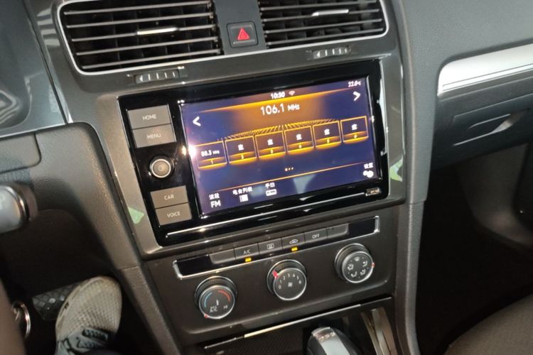 Volkswagen Golf 2019 #13 Volkswagen Golf 2019 car image #13