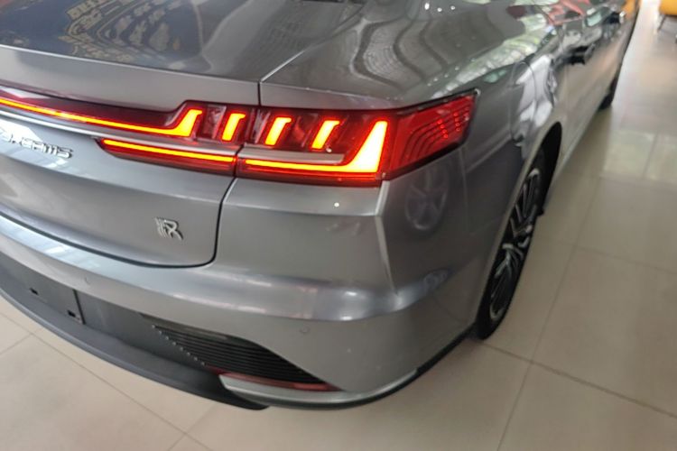 BYD Han 2022 car image #8