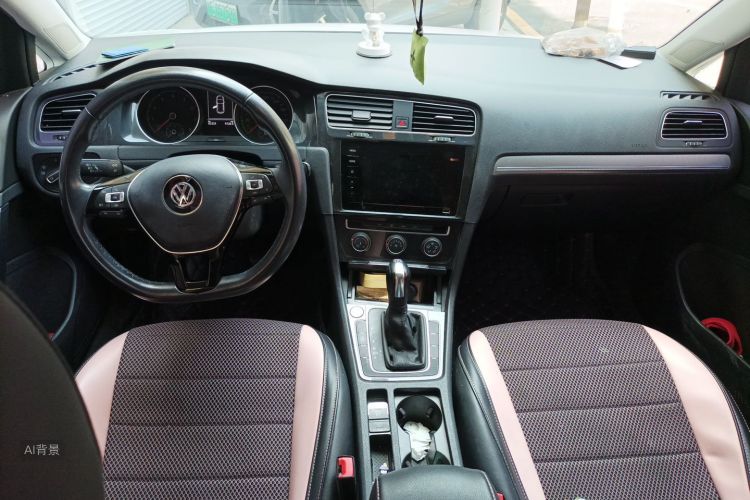 Volkswagen Golf 2020 #11 Volkswagen Golf 2020 car image #11