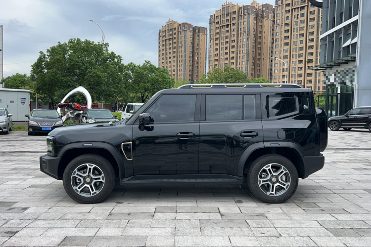 Jetour Traveller 2025 car image #9