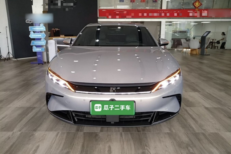 BYD Han 2025 car image #3