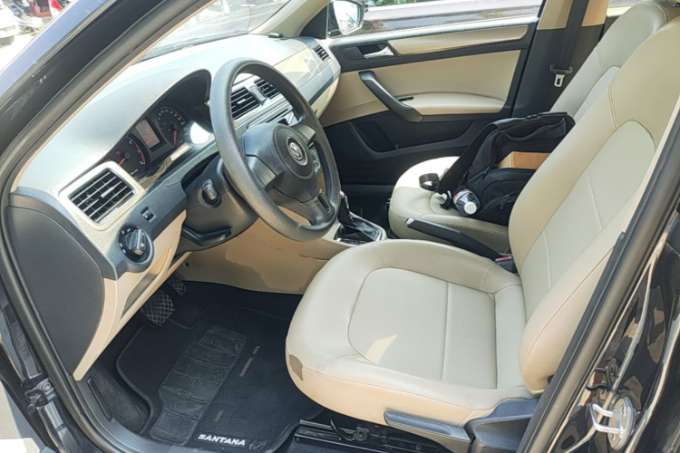 Volkswagen Santana 2015 car image #16