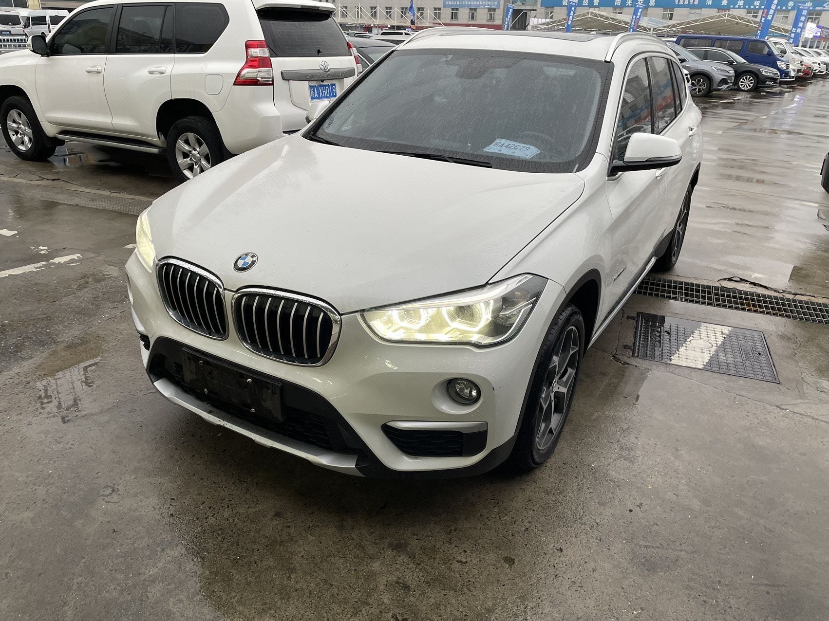 2018 2018 car image
