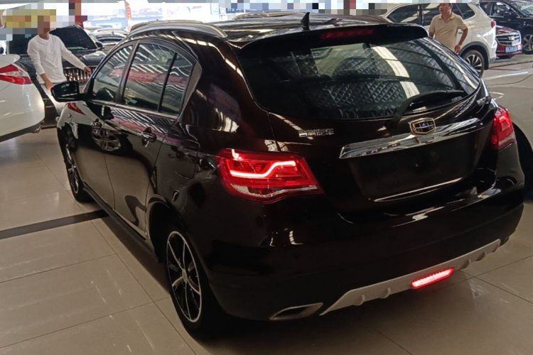 GEELY Emgrand 2017 #7 GEELY Emgrand 2017 car image #7