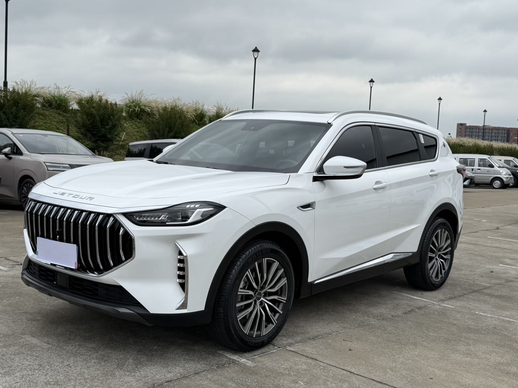 Jetour X70 PLUS 2024 Jetour X70 PLUS 2024 car image