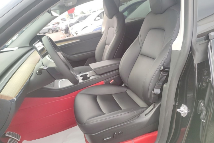 Tesla Model Y 2023 #15 Tesla Model Y 2023 immagine di auto #15