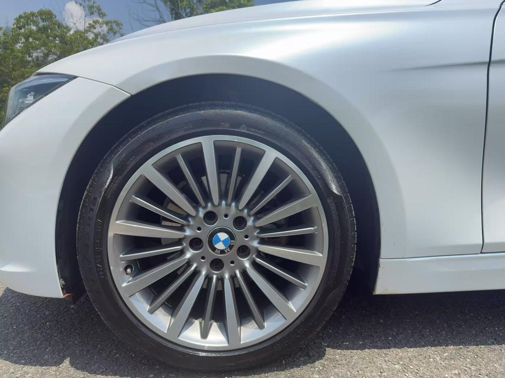 BMW 3 Series 2019 #14 BMW 3 Series 2019 car image #14