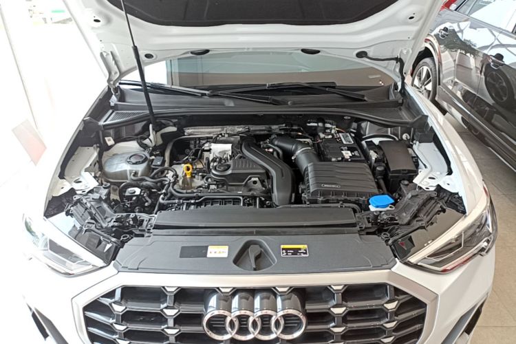 Audi Q3 2023 #20 Audi Q3 2023 immagine di auto #20
