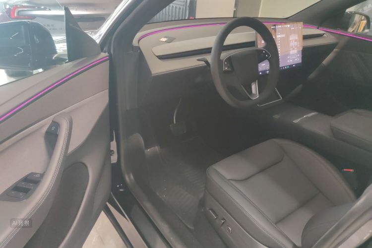 Tesla Model Y 2026 #18 Tesla Model Y 2026 immagine di auto #18