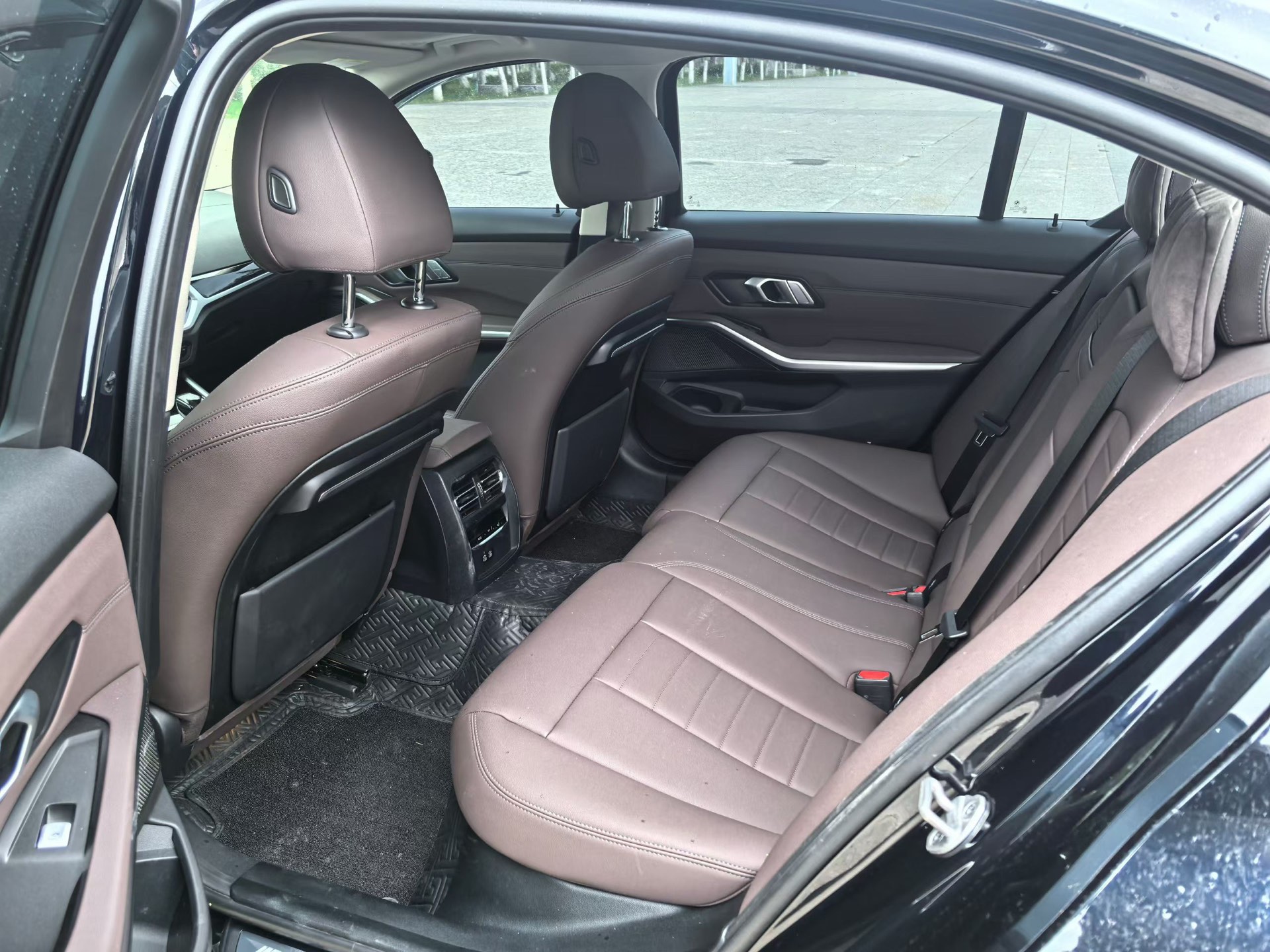 BMW 3 Series 2021 car image #4