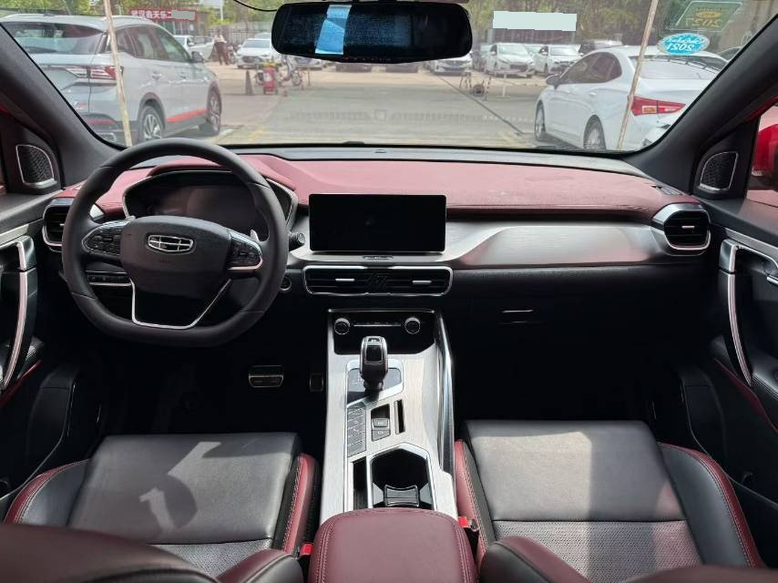 GEELY Coolray 2019 car image #6