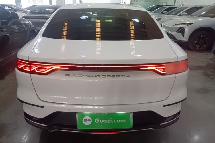 BYD Han 2022 #6 BYD Han 2022 car image #6