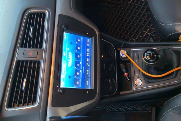 Volkswagen Lavida 2017 car image #15