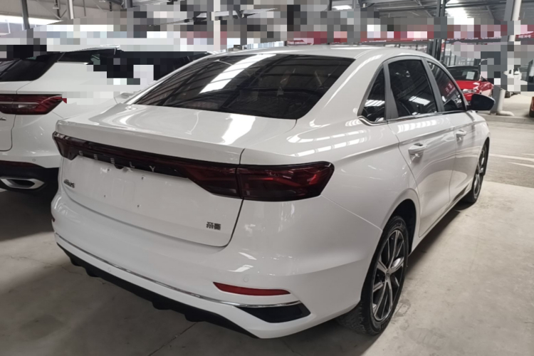GEELY Emgrand 2022 car image #7