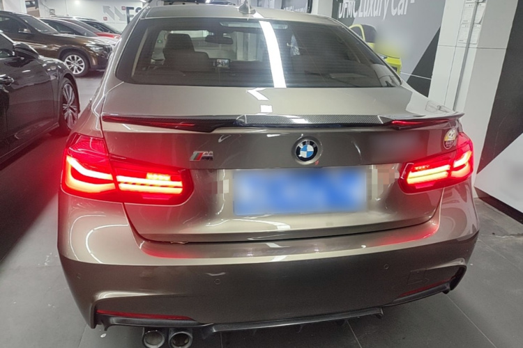 BMW 3 Series 2018 car image #4