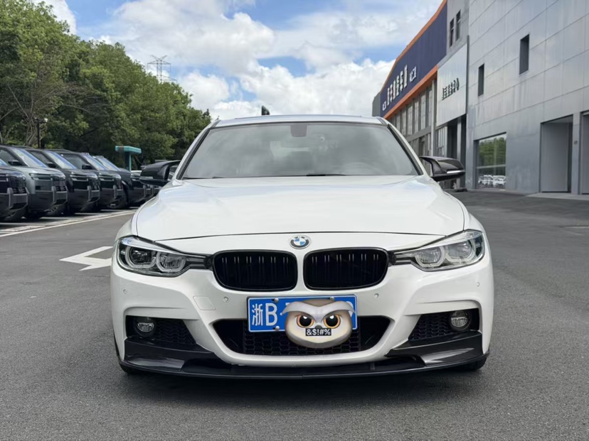 BMW 3 Series 2018 BMW 3 Series 2018 car image