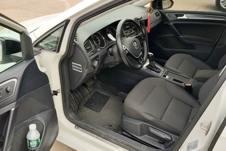 Volkswagen Golf 2017 #16 Volkswagen Golf 2017 car image #16