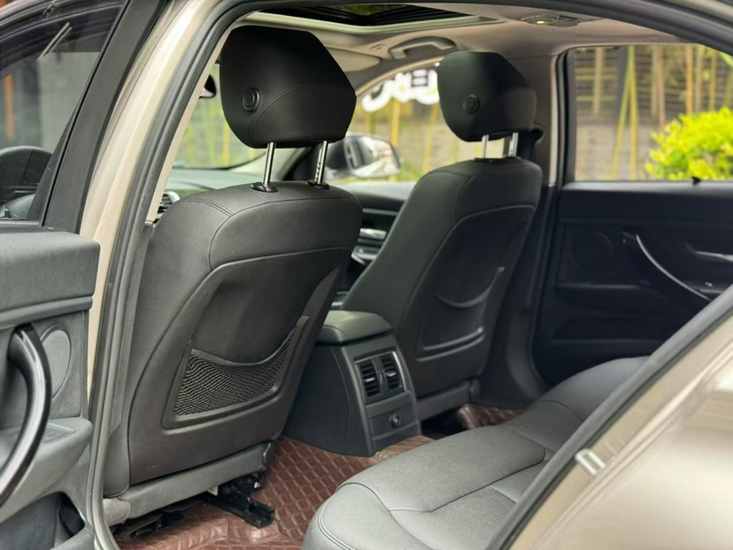 BMW 3 Series 2016 #6 BMW 3 Series 2016 car image #6