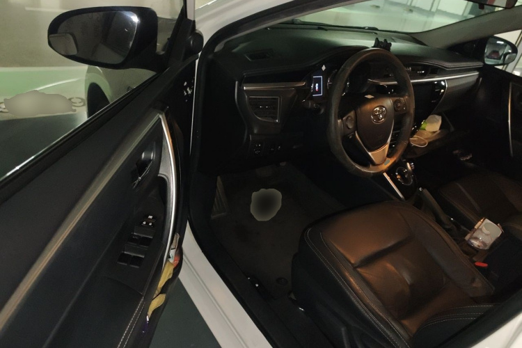 Toyota Corolla 2017 #9 Toyota Corolla 2017 car image #9