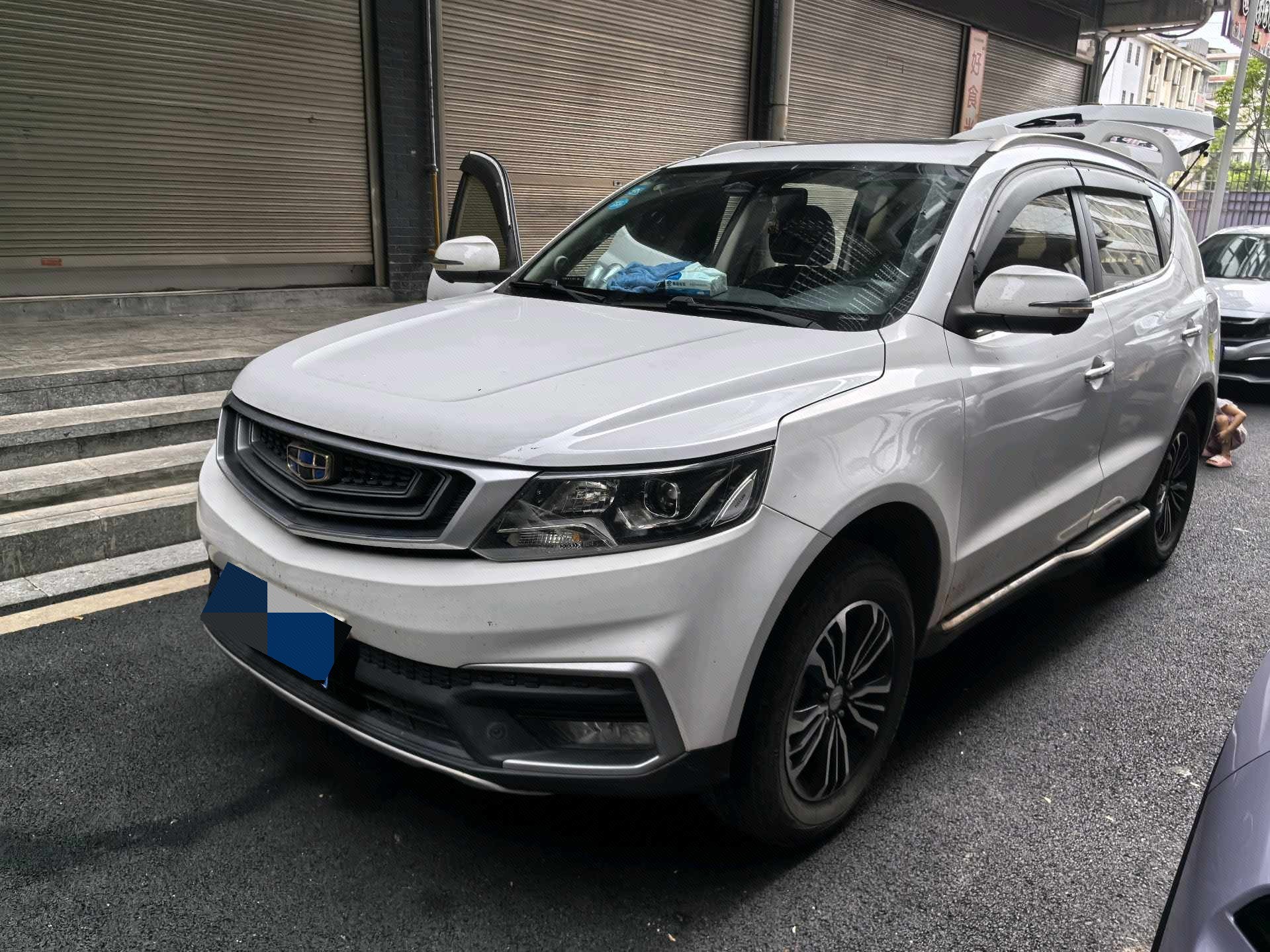 GEELY Vision X6 2018 car image 