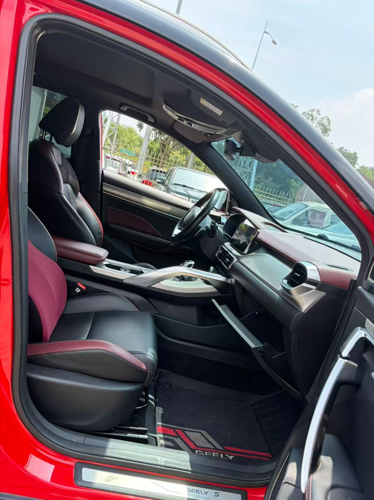 GEELY Coolray 2019 #5 GEELY Coolray 2019 car image #5
