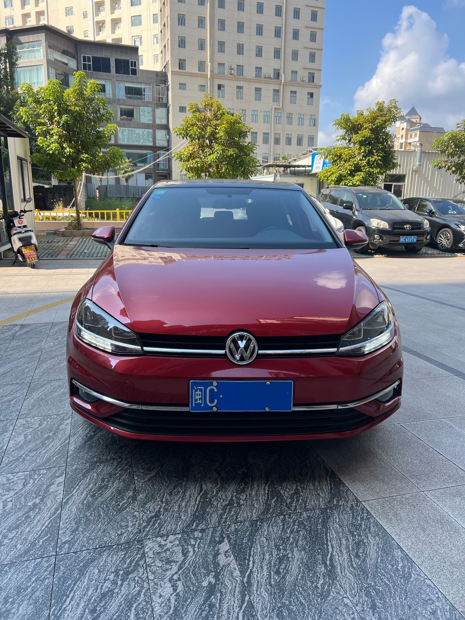 2019 #2 2019 car image #2