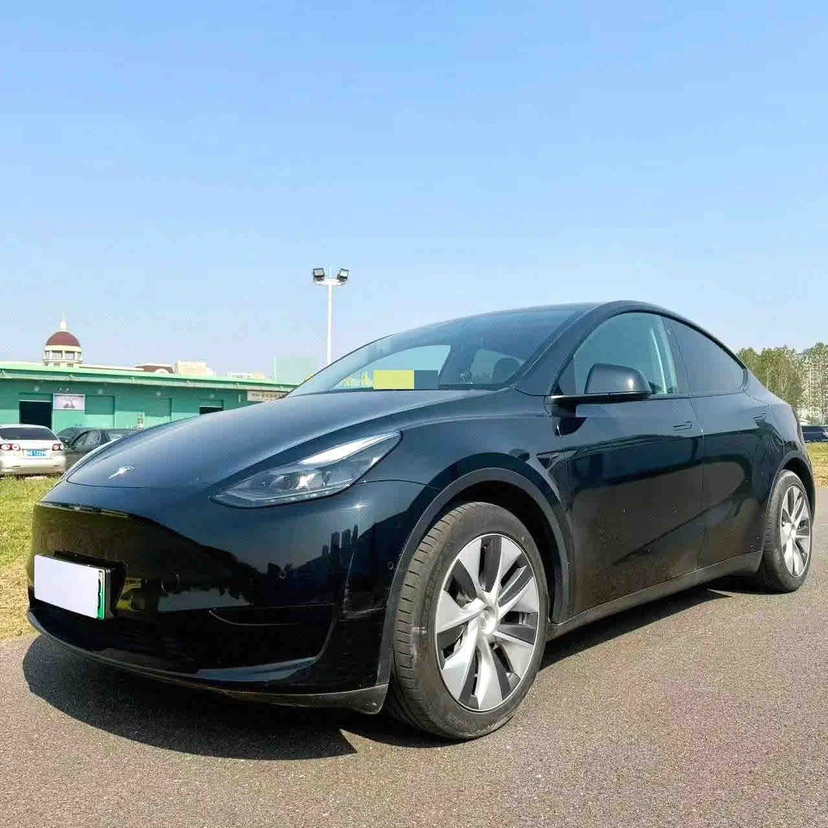 Tesla Model Y 2022 صورة سيارة 