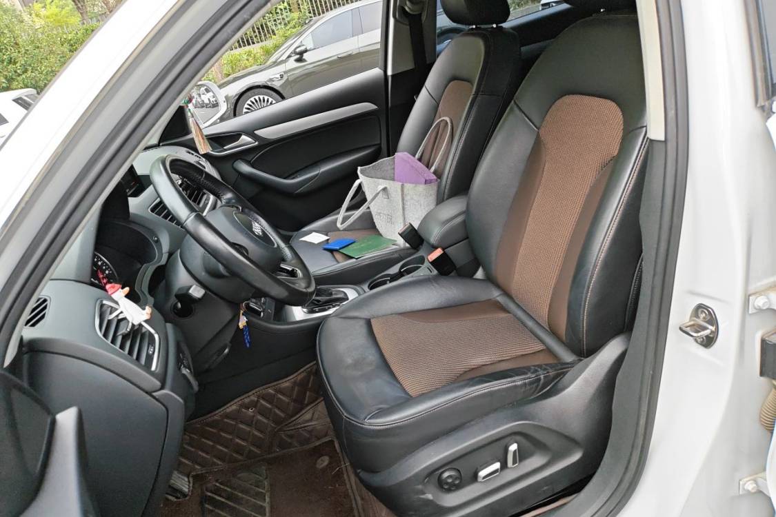 Audi Q3 2016 immagine di auto #18