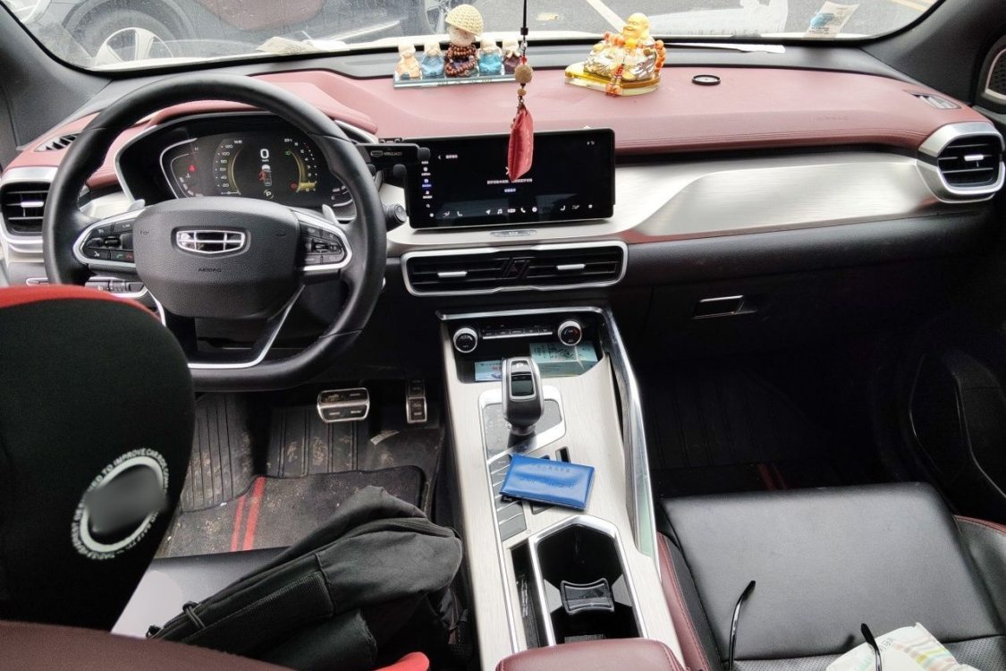 GEELY Coolray 2019 #21 GEELY Coolray 2019 صورة سيارة #21