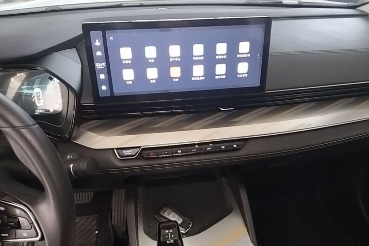 GEELY Emgrand L HiP 2023 #13 GEELY Emgrand L HiP 2023 immagine di auto #13