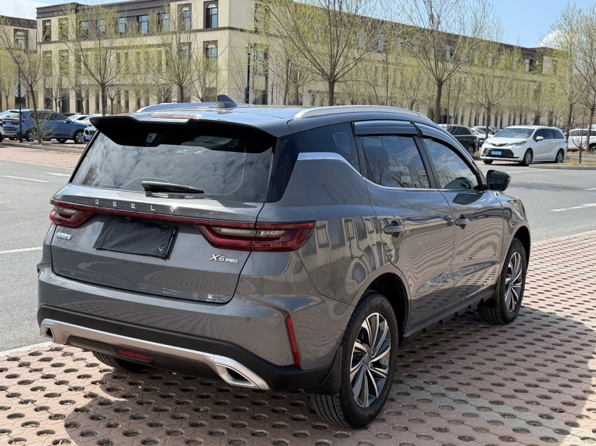 GEELY Vision X6 2023 car image #6