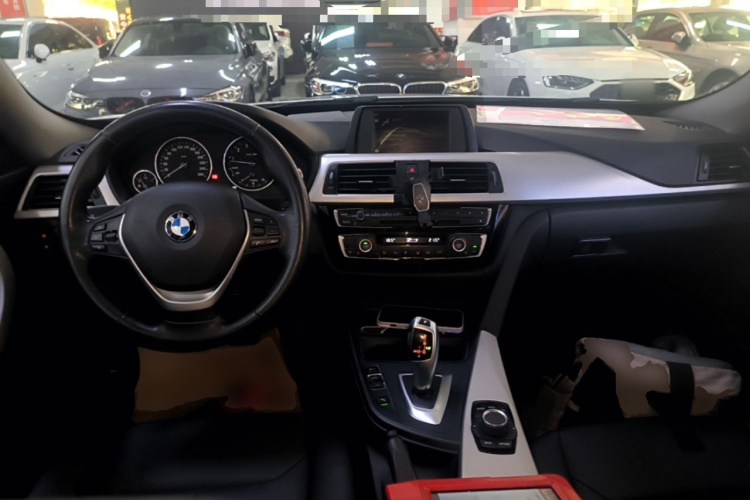 BMW 3 Series GT 2017 #10 BMW 3 Series GT 2017 immagine di auto #10