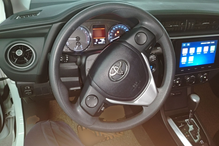 Toyota Corolla 2019 car image #11