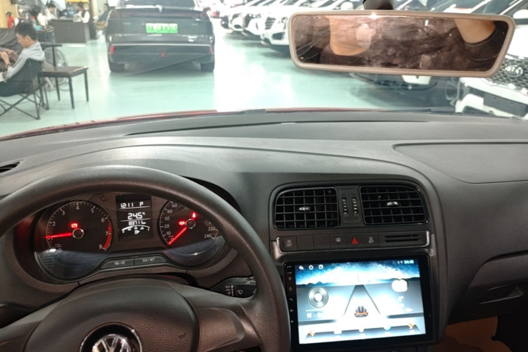 Volkswagen Polo 2019 #10 Volkswagen Polo 2019 car image #10