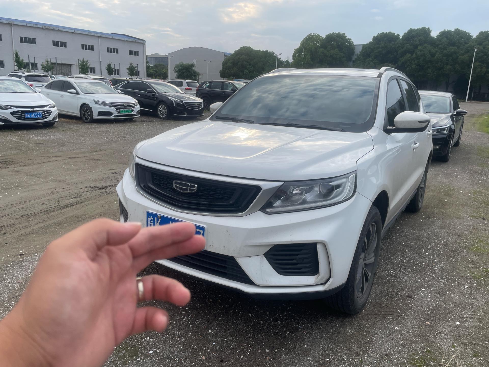 GEELY Vision X6 2020 car image 