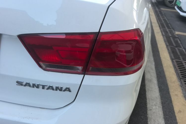 Volkswagen Santana 2016 car image #8