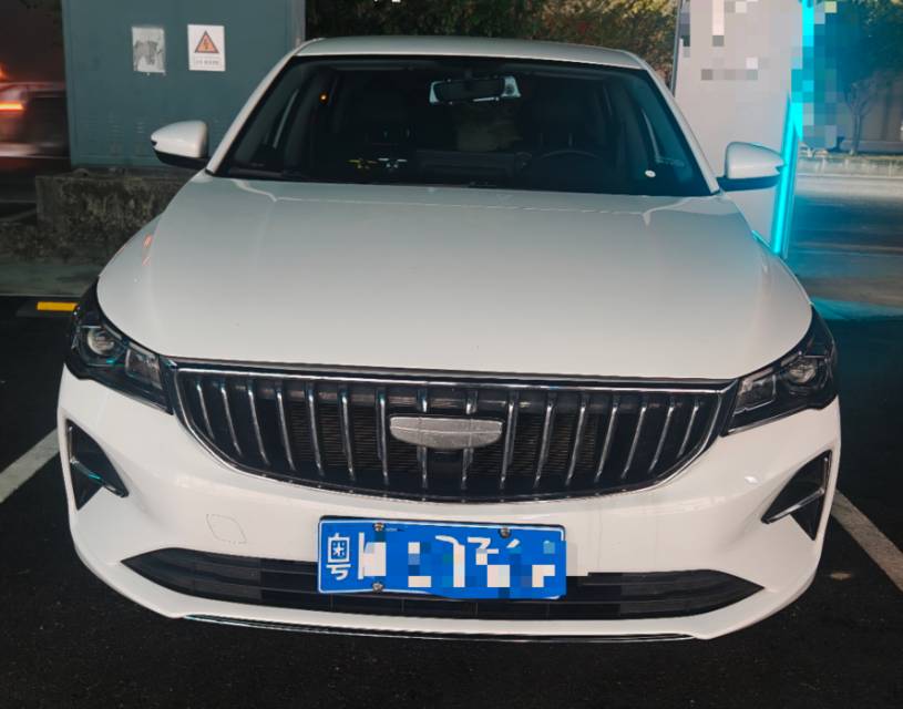 GEELY Emgrand 2025 #2 GEELY Emgrand 2025 imagen de coche #2