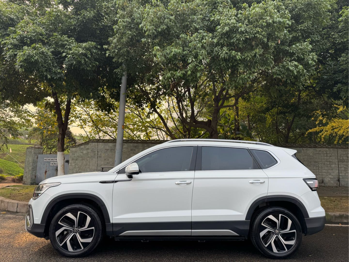 Volkswagen Tharu 2023 car image #4
