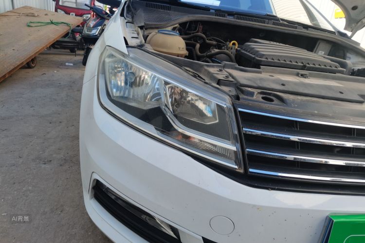 Volkswagen Santana 2018 car image #8