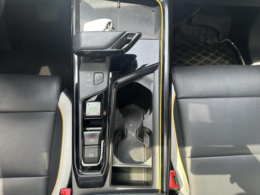 MG 5 Scorpio 2022 car image #14