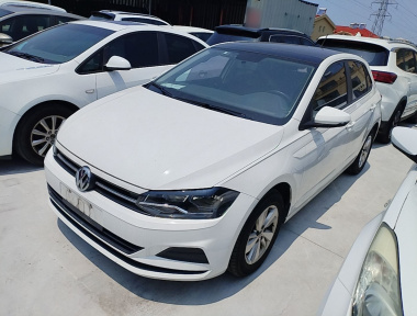 Volkswagen Polo 2021 car image 