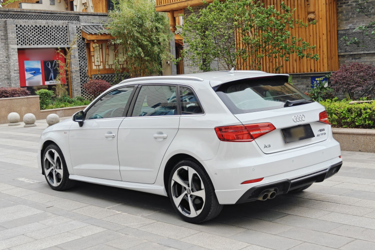 Audi A3 2017 car image #7