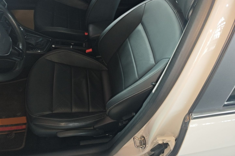 Volkswagen Lavida 2016 #15 Volkswagen Lavida 2016 car image #15