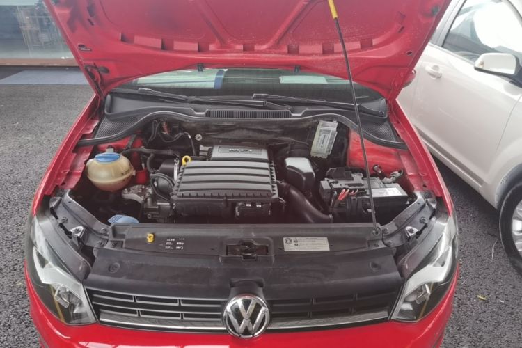 Volkswagen Polo 2017 car image #20