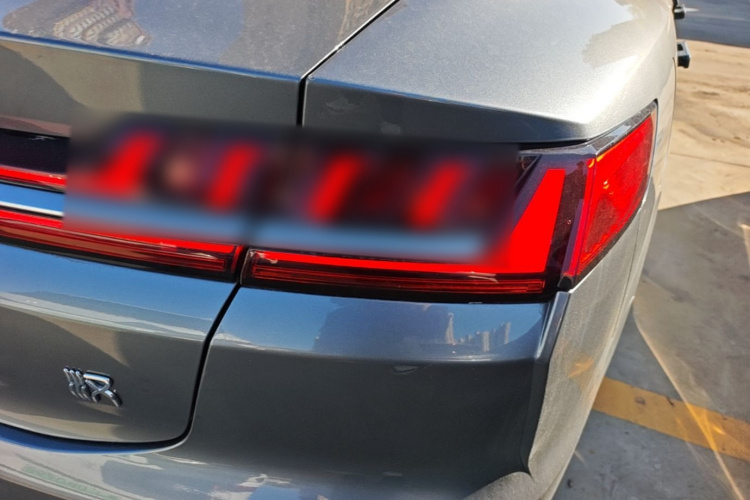 BYD Han 2021 #8 BYD Han 2021 car image #8