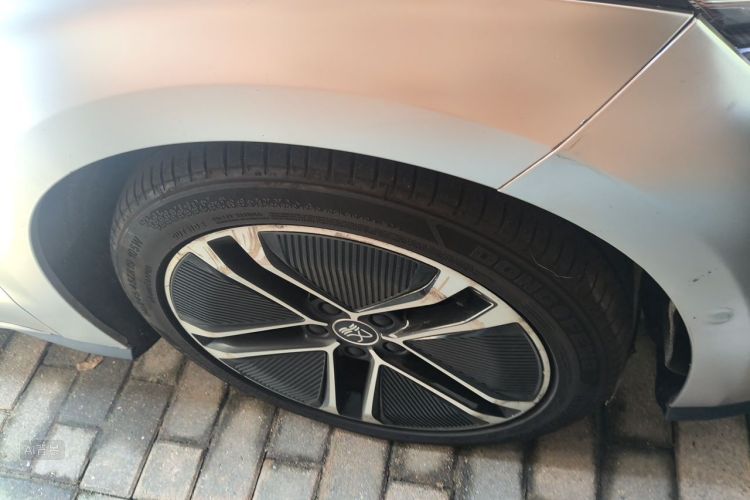 BYD Han 2021 car image #9
