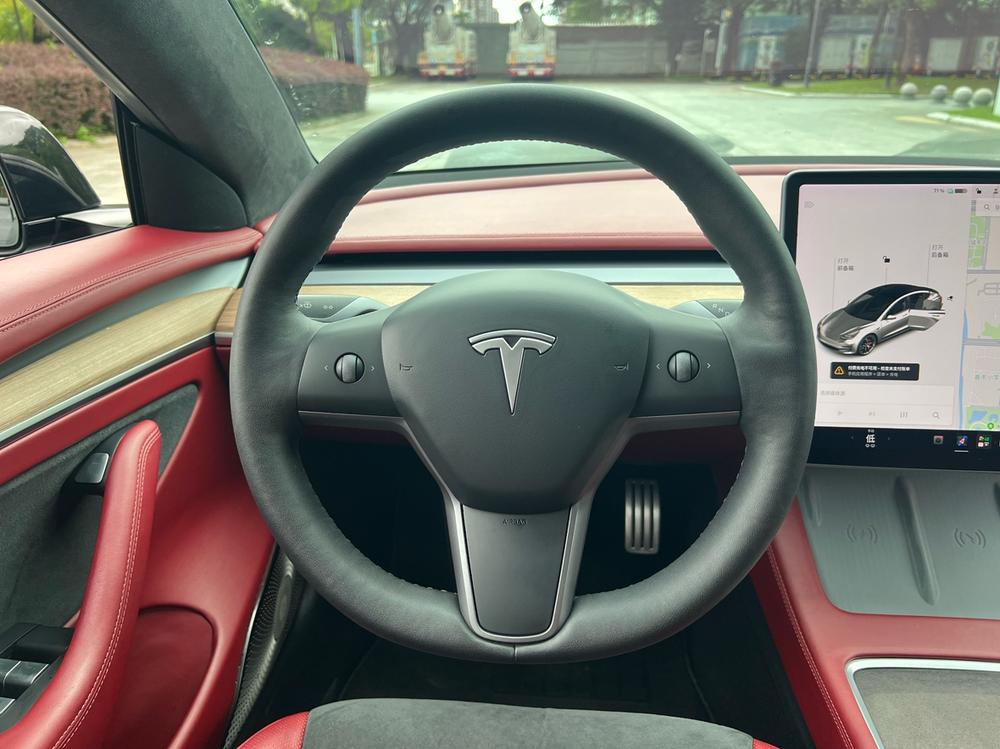 Tesla Model 3 2021 #14 Tesla Model 3 2021 car image #14