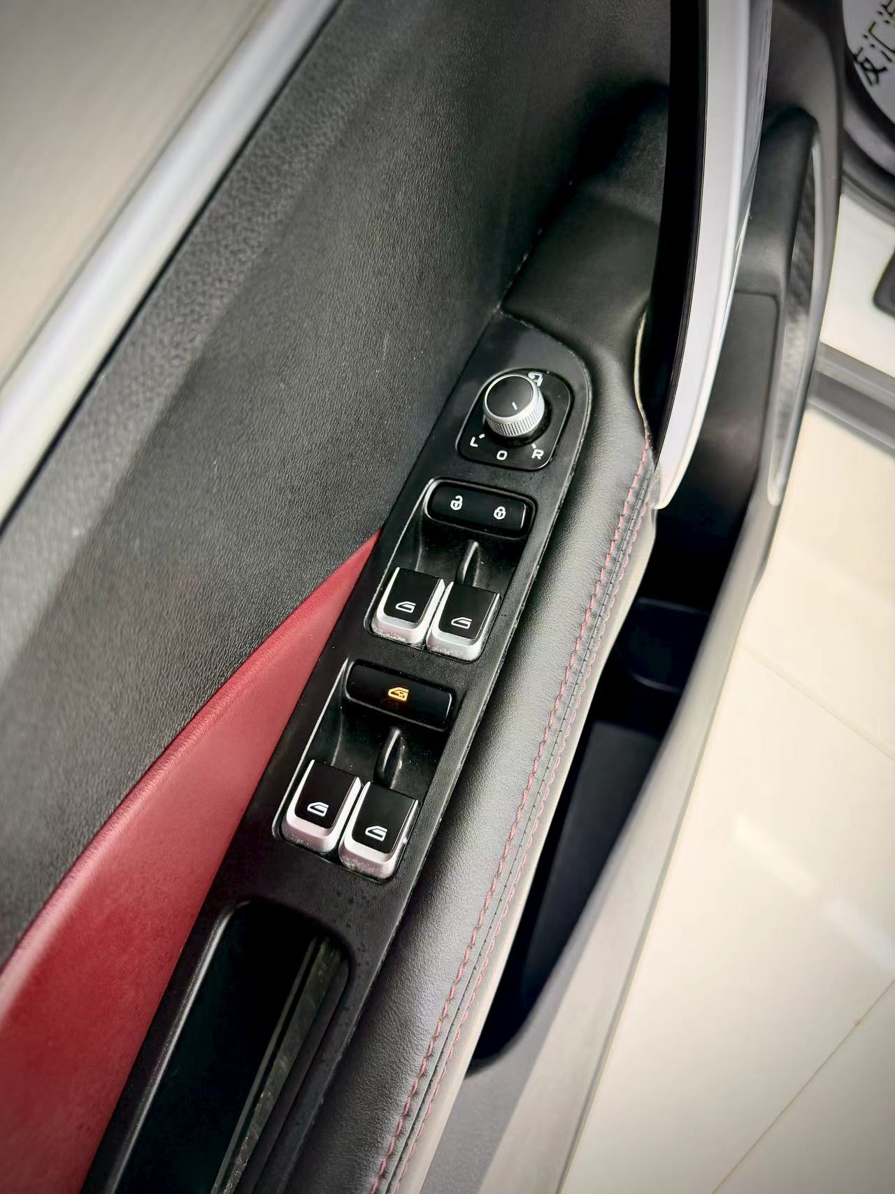 GEELY Coolray 2022 imagen de coche #15