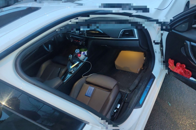 BMW 3 Series 2018 #27 BMW 3 Series 2018 car image #27