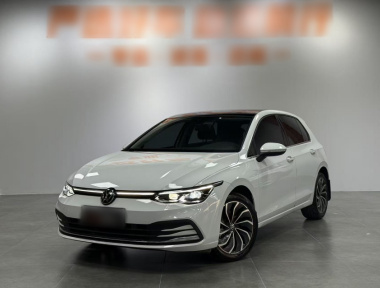 Volkswagen Golf 2024 car image 